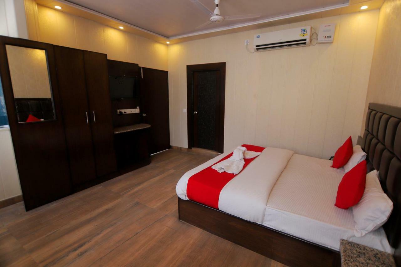 Hotel Sk International Рішикеш Екстер'єр фото